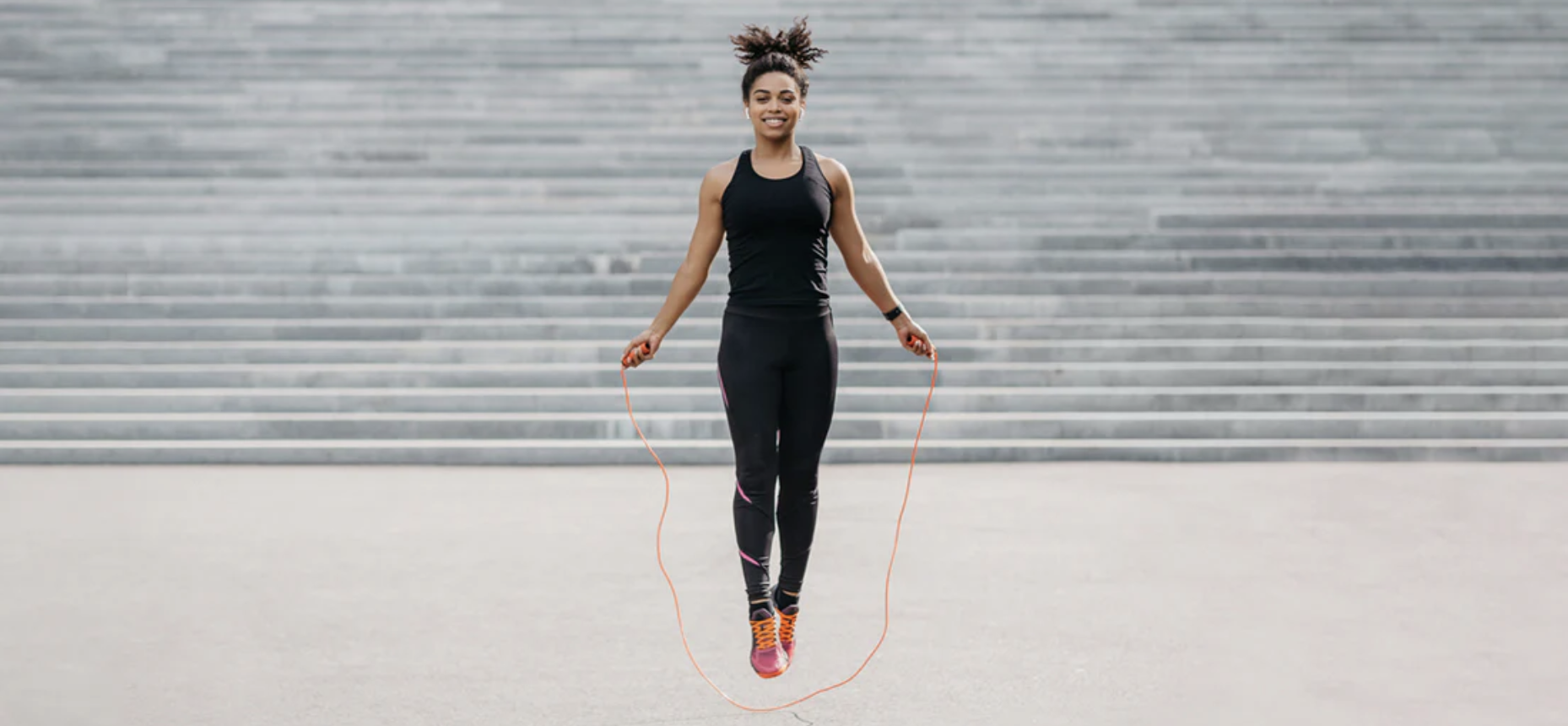 woman jumping rope
